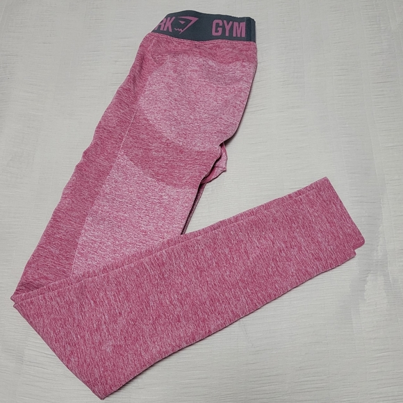 Gymshark Pants - Gymshark Flex Pink Marl with Logo Waistband Leggings Barbiecore Size Small